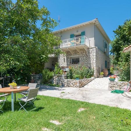 Avelia Blue Apartman Aszprojerakáta Kültér fotó